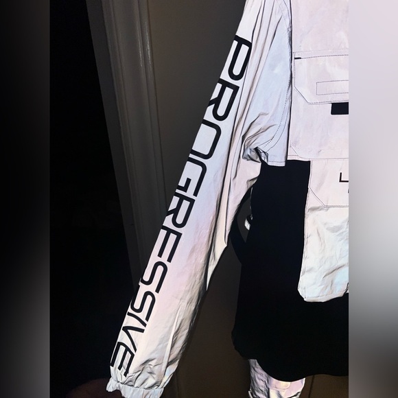 Life Code Jacket Utility Pullover Windbreaker - Silver (REFLECTIVE) - Picture 6 of 13